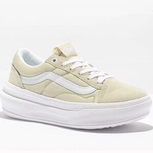 VANS | Old Skool Overt CC Platform Sneaker in Sand/White